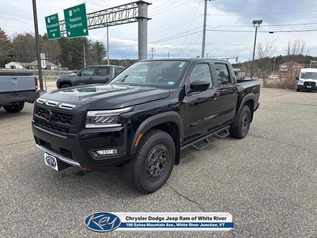 2025 Nissan Frontier Crew Cab PRO-4X 4x4