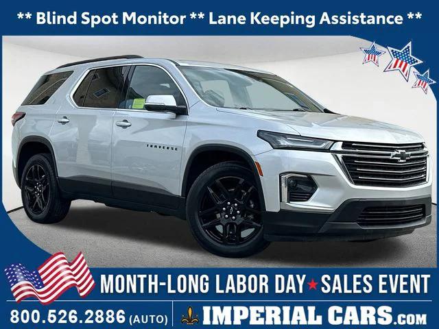 2022 Chevrolet Traverse AWD LT Cloth