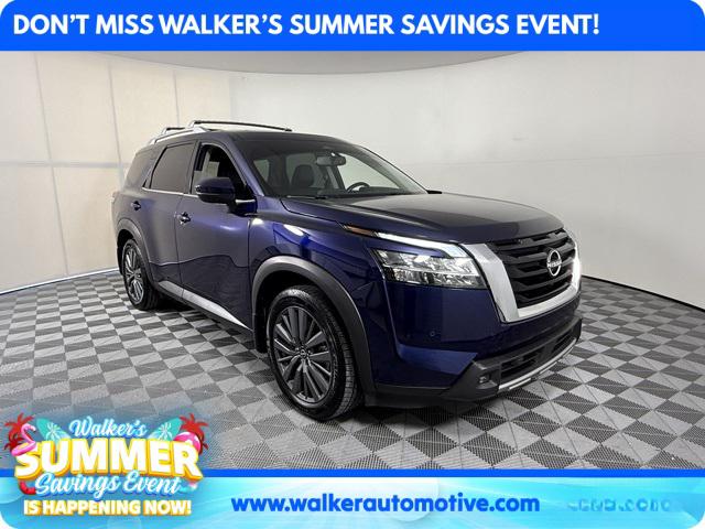 2022 Nissan Pathfinder SL 2WD