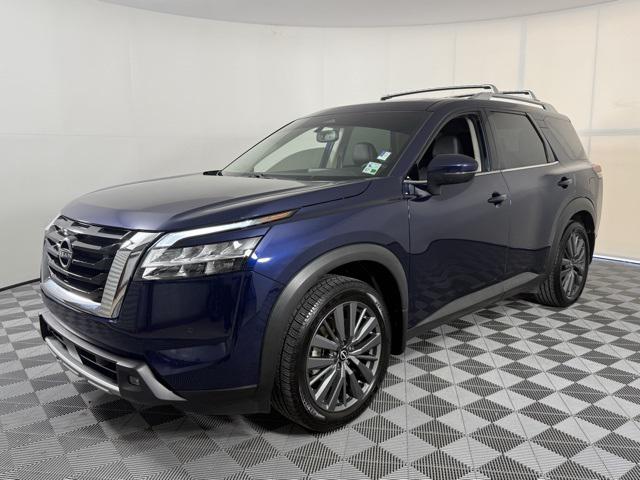 2022 Nissan Pathfinder SL 2WD