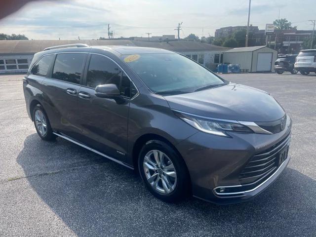 2021 Toyota Sienna Limited