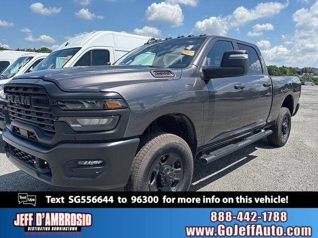 2025 RAM 2500 Tradesman Crew Cab 4x4 64 Box