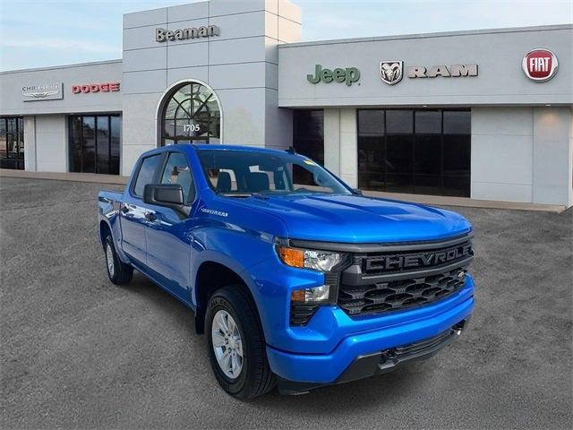 2025 Chevrolet Silverado 1500 4WD Crew Cab Short Bed Custom