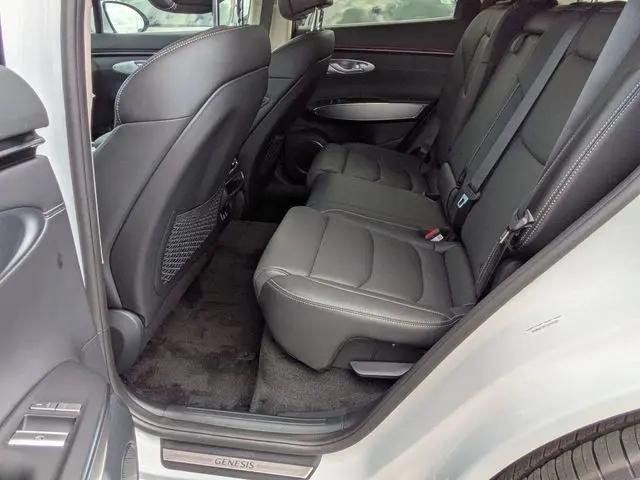 2026 Genesis GV70 2.5T Select