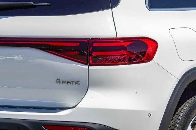 2024 Mercedes-Benz EQB 300 4MATIC