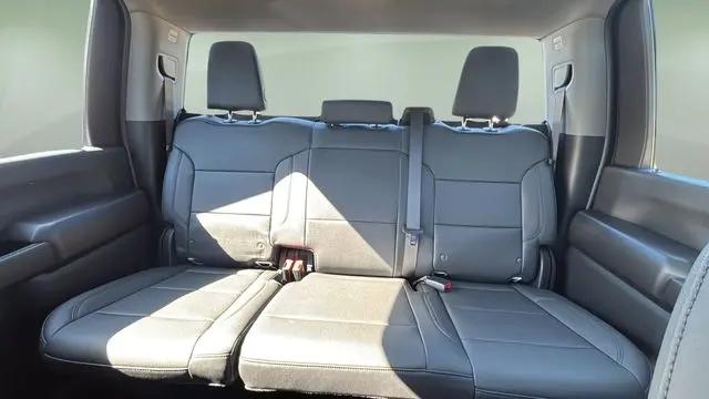 2025 Chevrolet Silverado 3500HD 2WD Crew Cab Standard Bed Work Truck