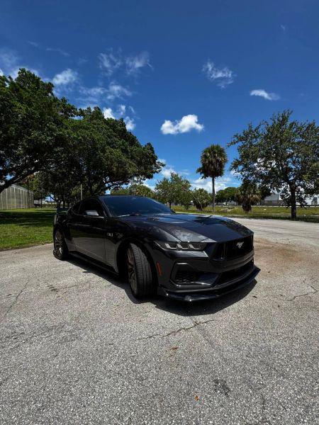 2024 Ford Mustang GT Premium Fastback