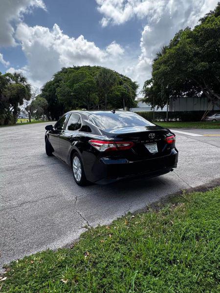 2019 Toyota Camry LE