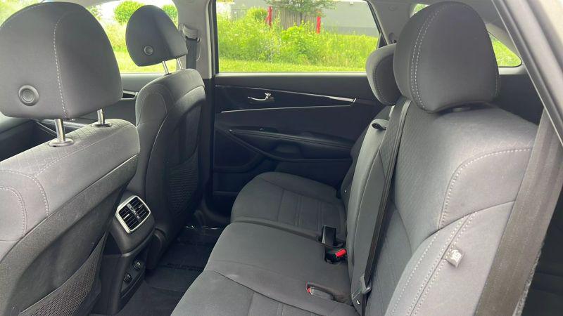 2019 Kia Sorento 2.4L LX