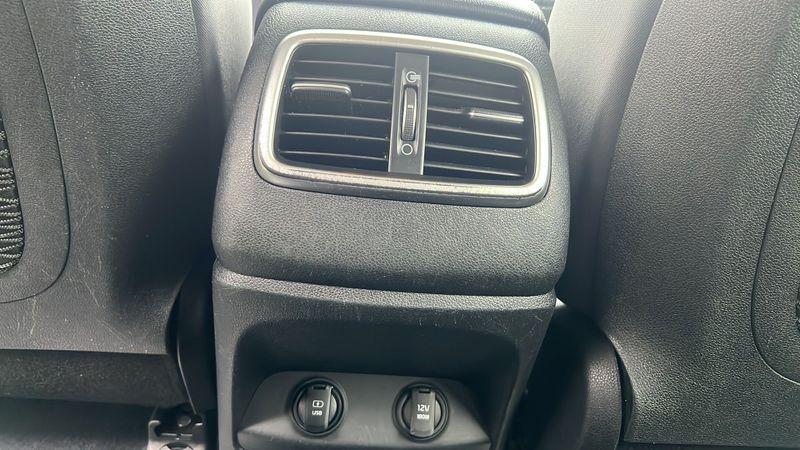 2019 Kia Sorento 2.4L LX