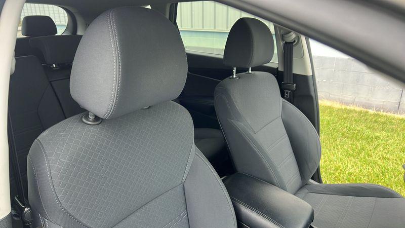 2019 Kia Sorento 2.4L LX
