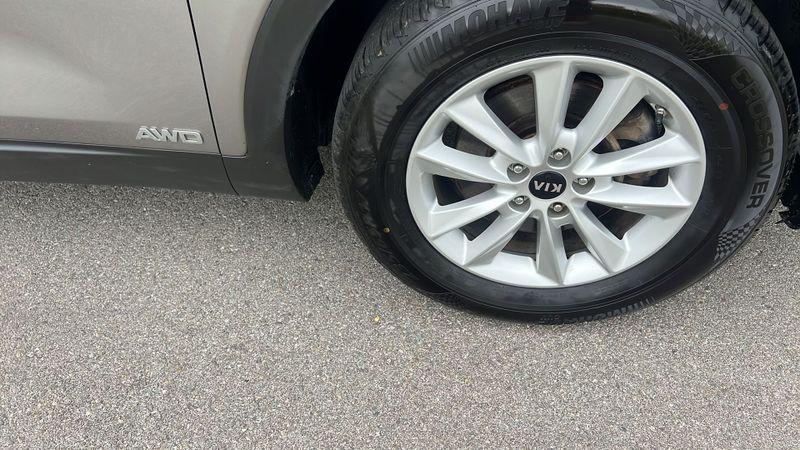2019 Kia Sorento 2.4L LX