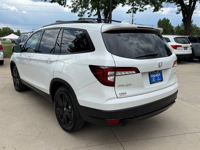 2022 Honda Pilot AWD Black Edition
