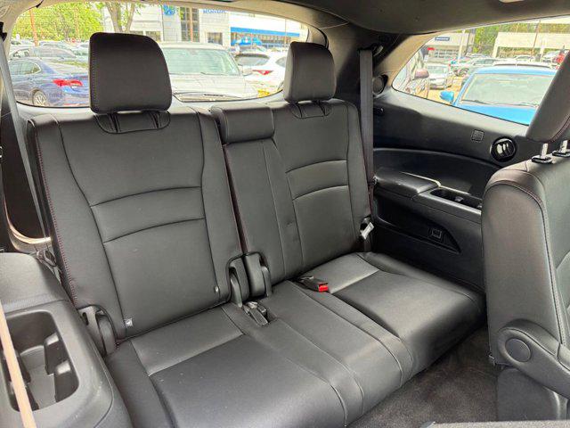 2022 Honda Pilot AWD Black Edition