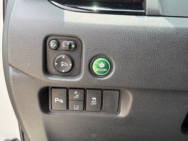 2022 Honda Pilot AWD Black Edition