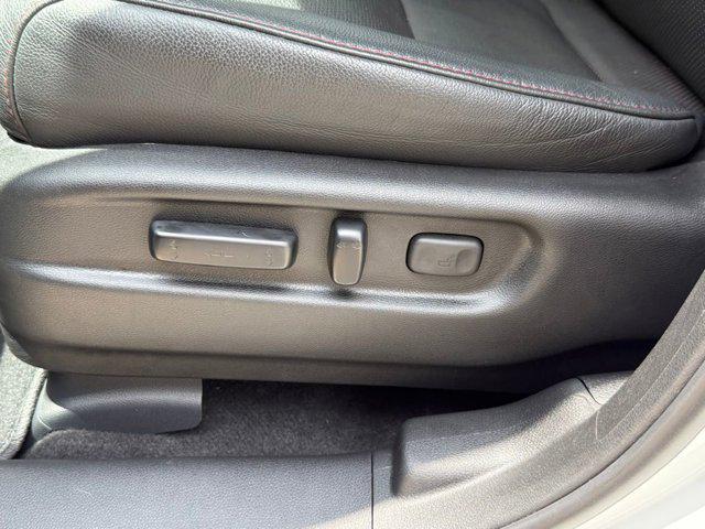 2022 Honda Pilot AWD Black Edition