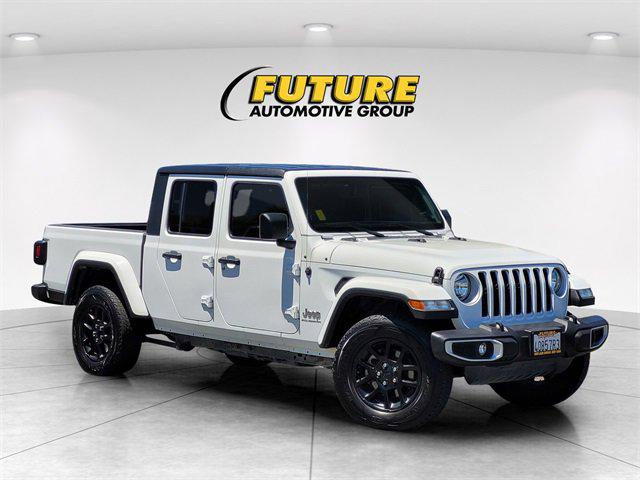 2023 Jeep Gladiator Overland 4x4