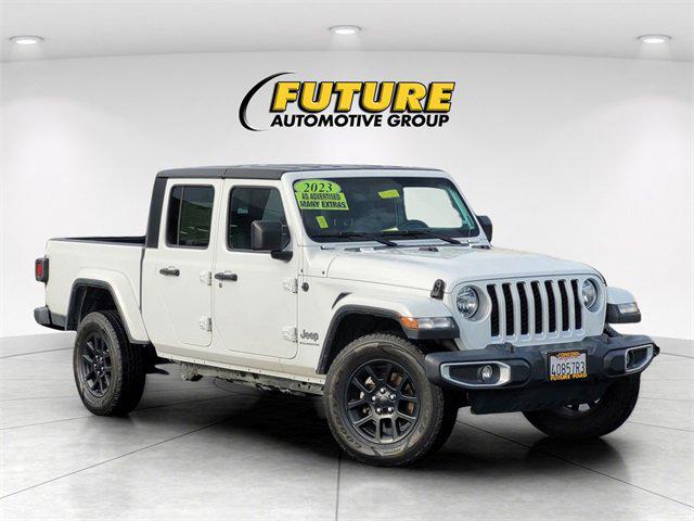 2023 Jeep Gladiator Overland 4x4