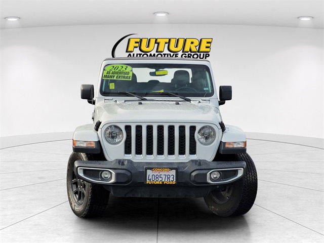 2023 Jeep Gladiator Overland 4x4