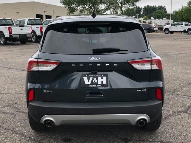 2022 Ford Escape SEL