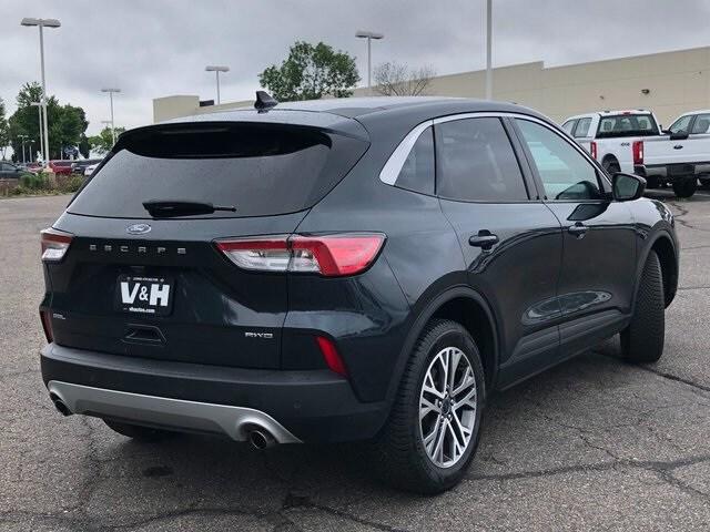 2022 Ford Escape SEL