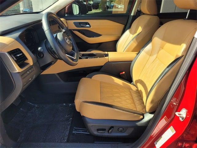 2022 Nissan Rogue Platinum FWD