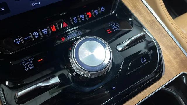 2024 Jeep Grand Wagoneer Series III 4x4