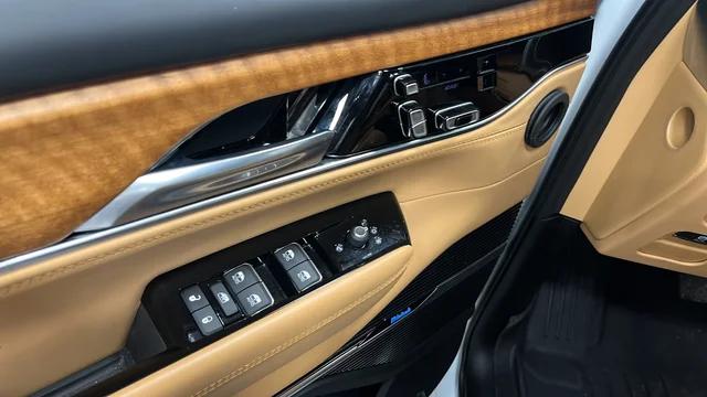 2024 Jeep Grand Wagoneer Series III 4x4