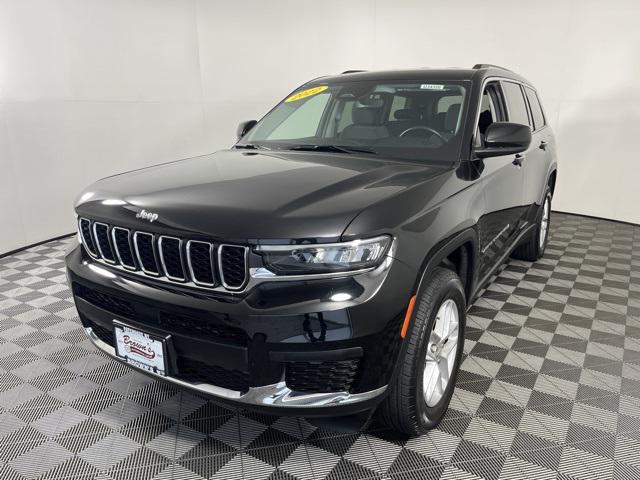 2022 Jeep Grand Cherokee L Laredo 4x4