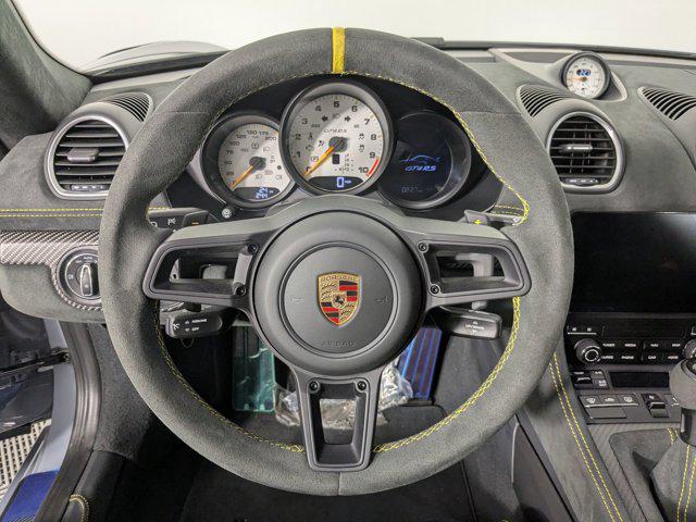 2025 Porsche 718 Cayman GT4 RS
