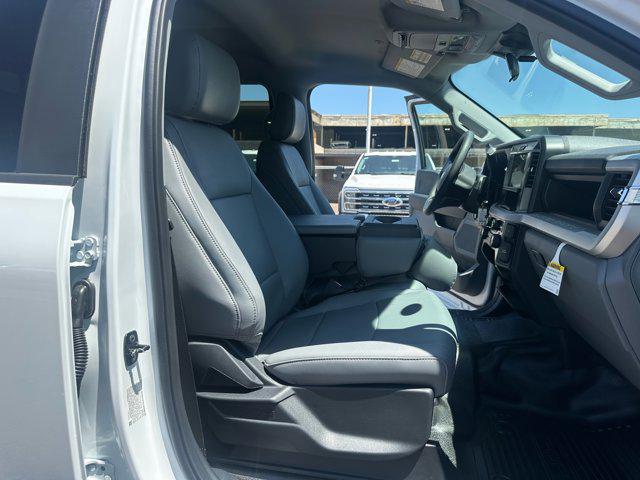 2025 Ford F-550 XL