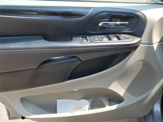 Used 2019 Dodge Grand Caravan For Sale in Waterford Twp, MI