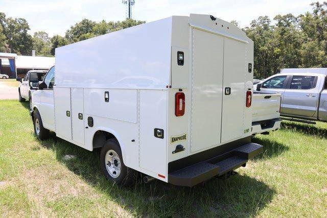 2025 Chevrolet Express Cutaway Work Van