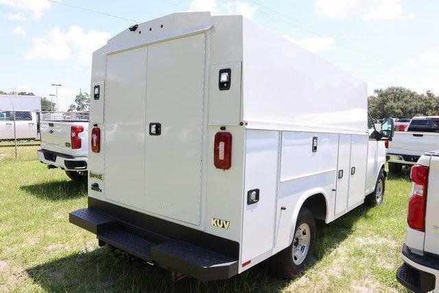 2025 Chevrolet Express Cutaway Work Van