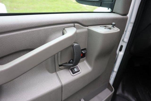 2025 Chevrolet Express Cutaway Work Van