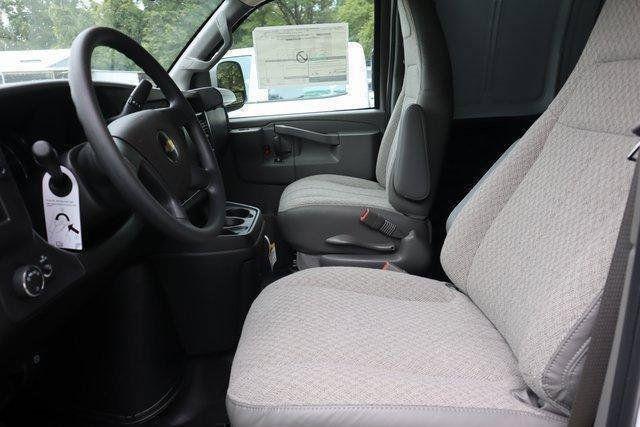 2025 Chevrolet Express Cutaway Work Van