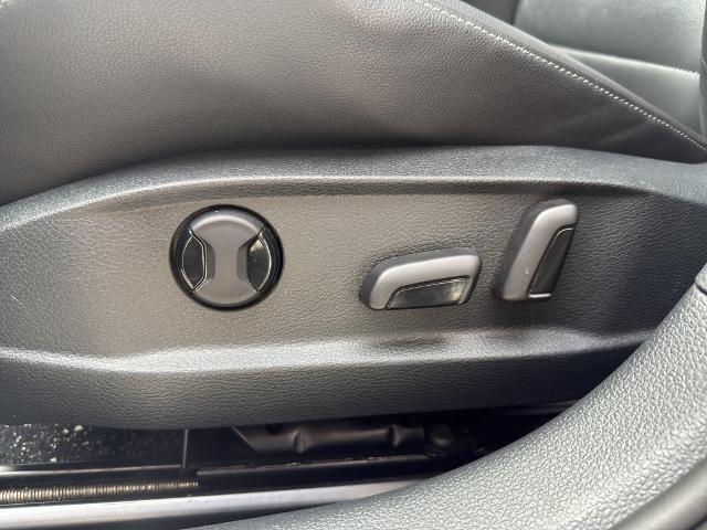 2015 Volkswagen Golf R 4-Door