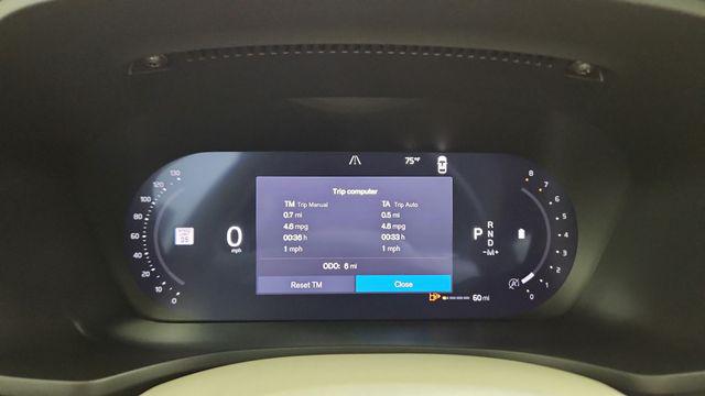 2026 Volvo V60 Cross Country Plus, B5 AWD Gas (mild hybrid)