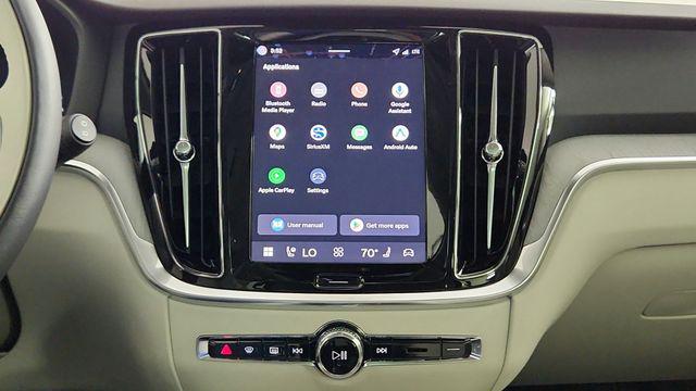 2026 Volvo V60 Cross Country Plus, B5 AWD Gas (mild hybrid)