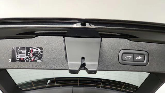 2026 Volvo V60 Cross Country Plus, B5 AWD Gas (mild hybrid)