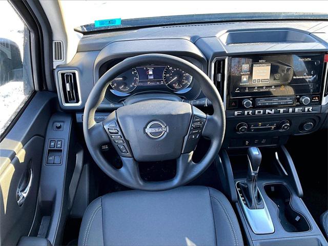 2025 Nissan Frontier King Cab SV 4x4