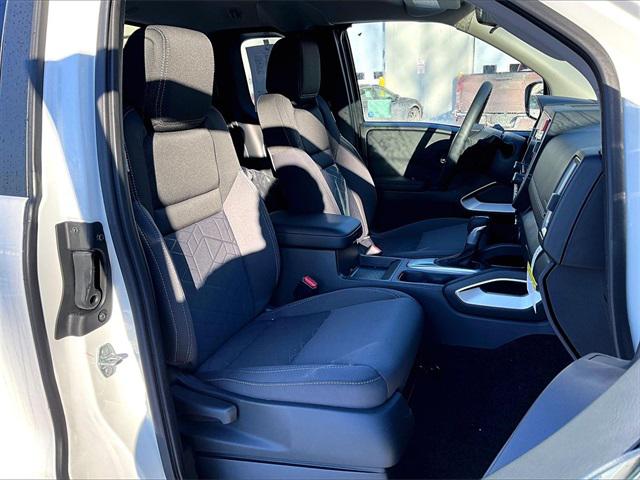 2025 Nissan Frontier King Cab SV 4x4
