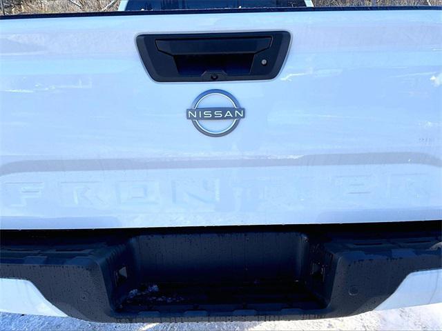 2025 Nissan Frontier King Cab SV 4x4