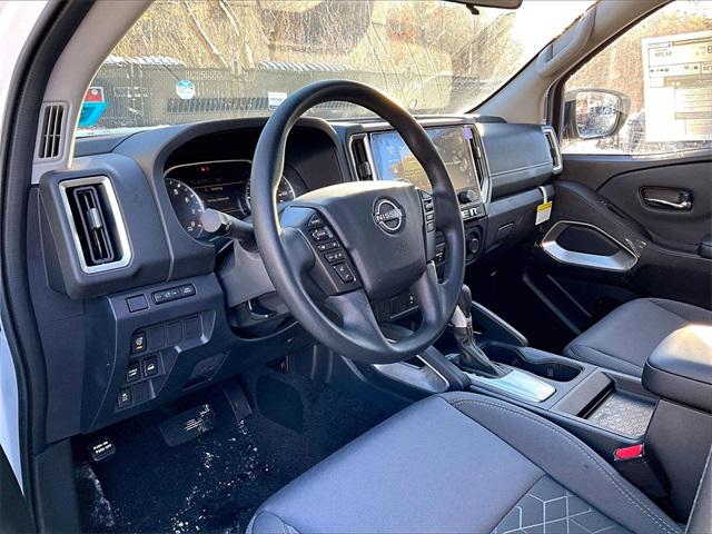 2025 Nissan Frontier King Cab SV 4x4