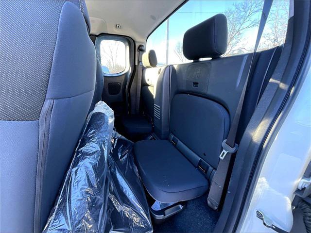 2025 Nissan Frontier King Cab SV 4x4
