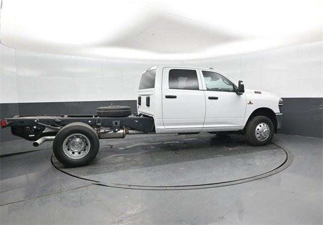 2026 RAM Ram 3500 Chassis Cab RAM 3500 TRADESMAN CREW CAB CHASSIS 4X4 60 CA