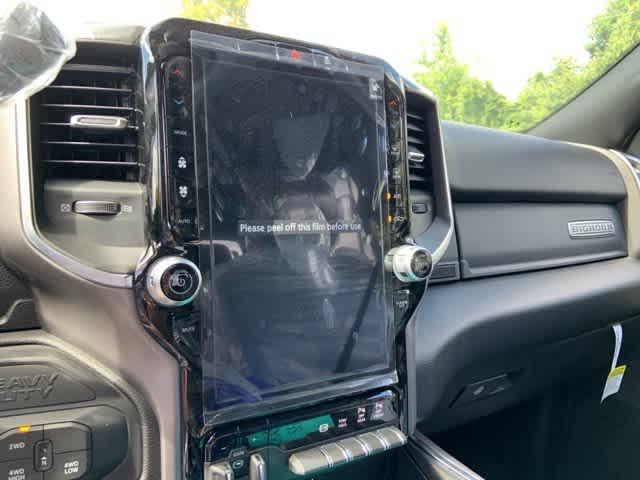 2026 RAM Ram 3500 RAM 3500 BIG HORN CREW CAB 4X4 8 BOX