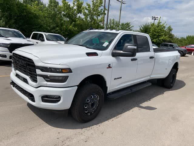 2026 RAM Ram 3500 RAM 3500 BIG HORN CREW CAB 4X4 8 BOX