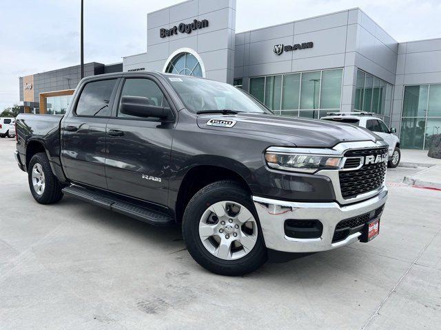 2025 RAM Ram 1500 RAM 1500 TRADESMAN CREW CAB 4X2 57 BOX 2025 RAM Ram 1500 RAM 1500 TRADESMAN CREW CAB 4X2 57 BOX