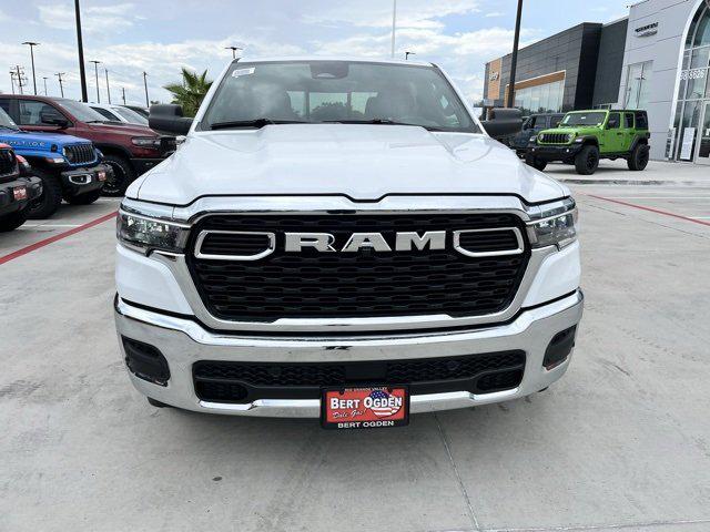 2025 RAM Ram 1500 RAM 1500 TRADESMAN CREW CAB 4X2 57 BOX 2025 RAM Ram 1500 RAM 1500 TRADESMAN CREW CAB 4X2 57 BOX